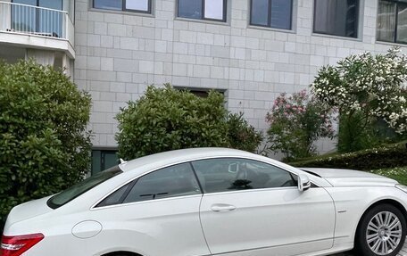 Mercedes-Benz E-Класс, 2011 год, 1 700 000 рублей, 5 фотография