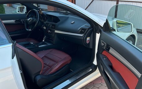 Mercedes-Benz E-Класс, 2011 год, 1 590 000 рублей, 9 фотография