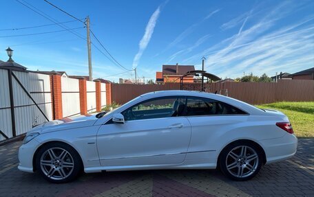 Mercedes-Benz E-Класс, 2011 год, 1 590 000 рублей, 4 фотография