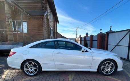 Mercedes-Benz E-Класс, 2011 год, 1 590 000 рублей, 7 фотография