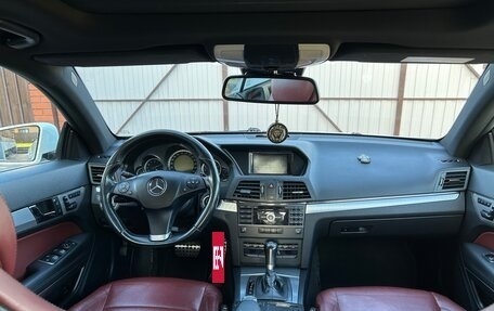 Mercedes-Benz E-Класс, 2011 год, 1 590 000 рублей, 10 фотография