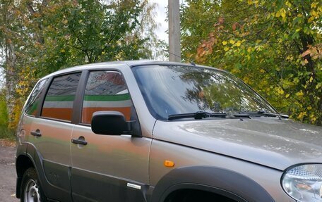 Chevrolet Niva I рестайлинг, 2011 год, 3 фотография