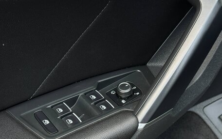 Volkswagen Tiguan II, 2018 год, 2 199 999 рублей, 17 фотография