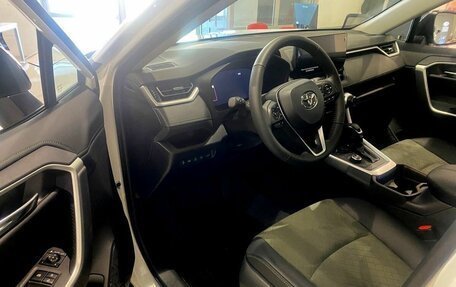 Toyota RAV4, 2024 год, 4 750 000 рублей, 6 фотография