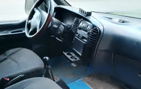 Hyundai Starex I рестайлинг, 2000 год, 200 000 рублей, 5 фотография