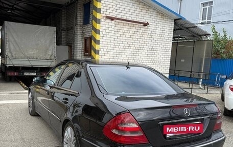 Mercedes-Benz E-Класс, 2005 год, 850 000 рублей, 5 фотография