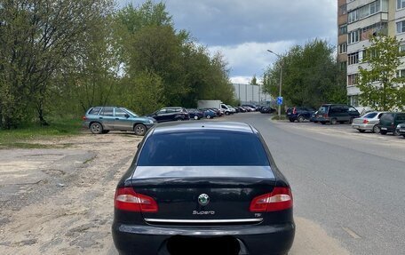 Skoda Superb III рестайлинг, 2012 год, 1 100 000 рублей, 18 фотография