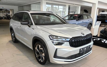 Skoda Kodiaq, 2025 год, 5 695 000 рублей, 3 фотография