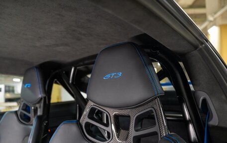 Porsche 911 GT3, 2021 год, 22 900 000 рублей, 13 фотография