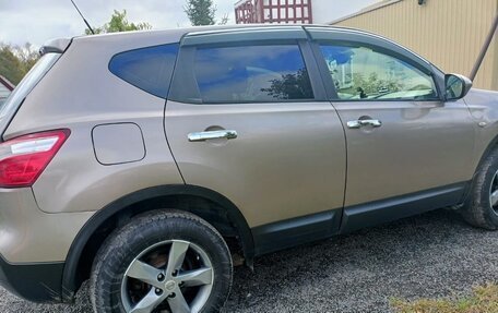 Nissan Qashqai, 2010 год, 745 000 рублей, 3 фотография