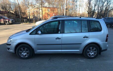 Volkswagen Touran III, 2007 год, 500 000 рублей, 9 фотография