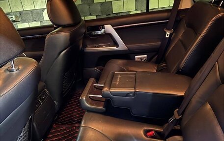 Toyota Land Cruiser 200, 2014 год, 3 700 000 рублей, 9 фотография