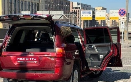 Toyota Land Cruiser 200, 2014 год, 3 700 000 рублей, 2 фотография
