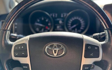 Toyota Land Cruiser 200, 2014 год, 3 700 000 рублей, 17 фотография
