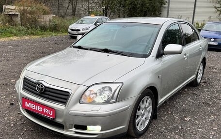 Toyota Avensis III рестайлинг, 2006 год, 590 000 рублей, 1 фотография