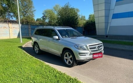 Mercedes-Benz GL-Класс, 2013 год, 2 600 000 рублей, 2 фотография