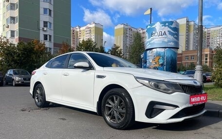 KIA Optima IV, 2019 год, 1 100 000 рублей, 3 фотография