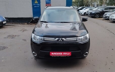 Mitsubishi Outlander III рестайлинг 3, 2012 год, 1 250 000 рублей, 1 фотография