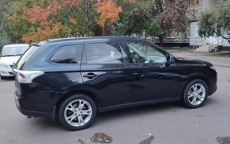 Mitsubishi Outlander III рестайлинг 3, 2012 год, 1 250 000 рублей, 8 фотография