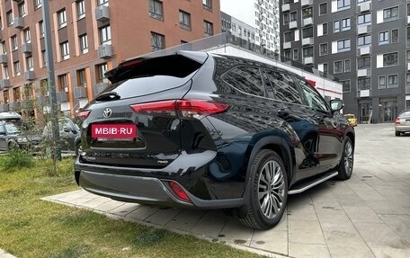 Toyota Highlander, 2021 год, 5 590 000 рублей, 10 фотография