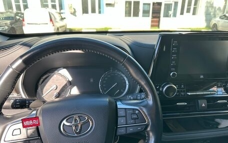 Toyota Highlander, 2021 год, 5 590 000 рублей, 7 фотография