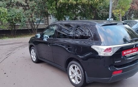 Mitsubishi Outlander III рестайлинг 3, 2012 год, 1 250 000 рублей, 6 фотография