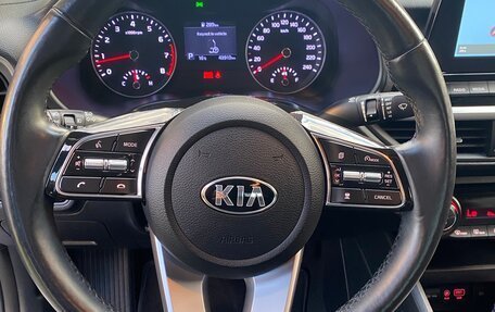 KIA K3, 2019 год, 2 400 000 рублей, 15 фотография