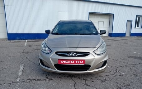 Hyundai Solaris II рестайлинг, 2011 год, 525 000 рублей, 1 фотография