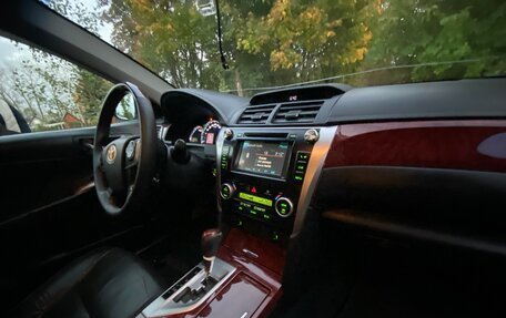 Toyota Camry, 2011 год, 1 350 000 рублей, 5 фотография