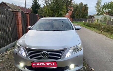 Toyota Camry, 2011 год, 1 350 000 рублей, 14 фотография