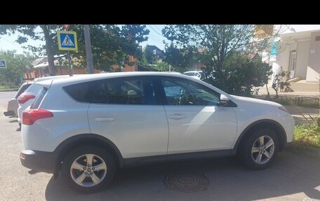 Toyota RAV4, 2014 год, 1 800 000 рублей, 3 фотография