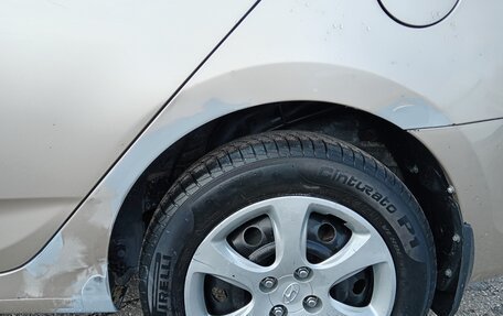 Hyundai Solaris II рестайлинг, 2011 год, 525 000 рублей, 14 фотография