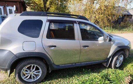Renault Duster I рестайлинг, 2012 год, 700 000 рублей, 2 фотография