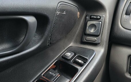 Subaru Forester, 2000 год, 300 000 рублей, 15 фотография