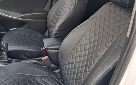 Hyundai Solaris II рестайлинг, 2015 год, 820 000 рублей, 8 фотография