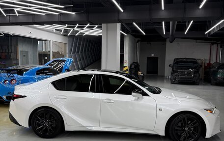 Lexus IS III, 2020 год, 3 960 000 рублей, 3 фотография