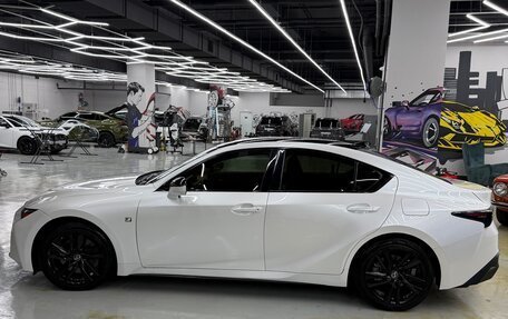 Lexus IS III, 2020 год, 3 960 000 рублей, 5 фотография