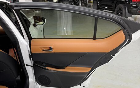 Lexus IS III, 2020 год, 3 960 000 рублей, 18 фотография