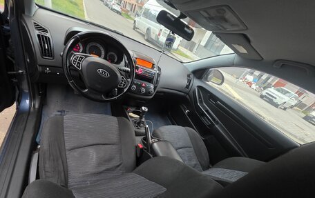 KIA cee'd I рестайлинг, 2008 год, 600 000 рублей, 10 фотография