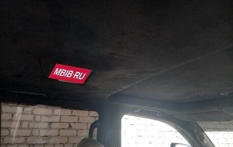 Toyota Land Cruiser 200, 2010 год, 2 800 000 рублей, 9 фотография