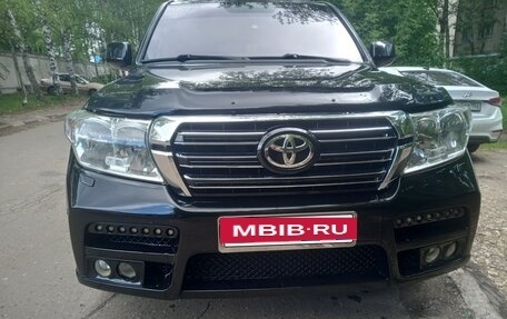 Toyota Land Cruiser 200, 2010 год, 2 800 000 рублей, 5 фотография