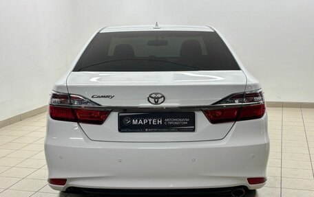 Toyota Camry, 2018 год, 2 497 000 рублей, 5 фотография
