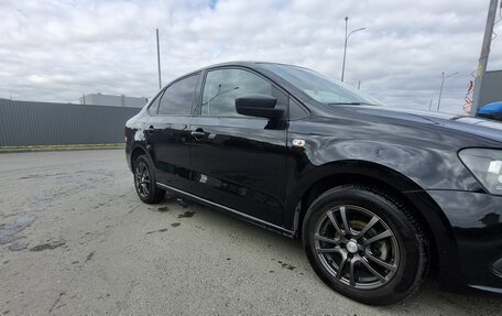 Volkswagen Polo VI (EU Market), 2013 год, 990 000 рублей, 1 фотография
