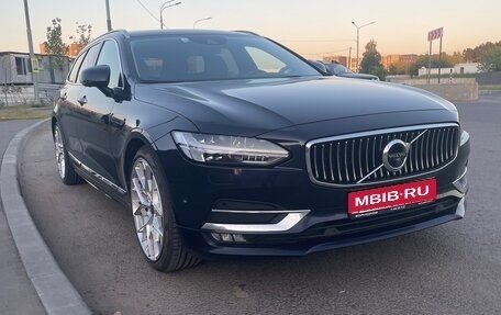 Volvo V90 II, 2019 год, 3 170 000 рублей, 1 фотография