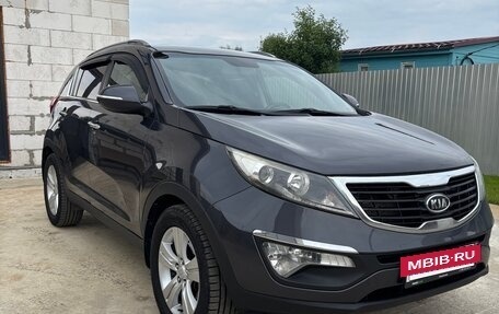KIA Sportage III, 2011 год, 1 050 000 рублей, 2 фотография