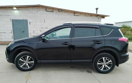 Toyota RAV4, 2017 год, 2 500 000 рублей, 3 фотография