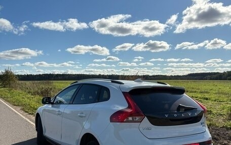 Volvo V40 II рестайлинг, 2015 год, 1 385 000 рублей, 3 фотография