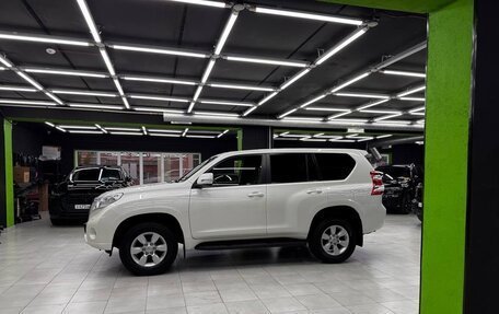 Toyota Land Cruiser Prado 150 рестайлинг 2, 2015 год, 3 500 000 рублей, 3 фотография