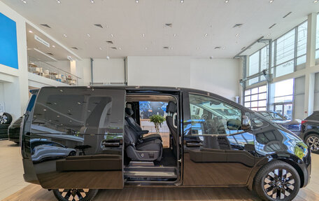 Hyundai Staria, 2024 год, 9 750 000 рублей, 5 фотография