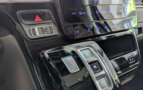 Hyundai Staria, 2024 год, 9 750 000 рублей, 26 фотография